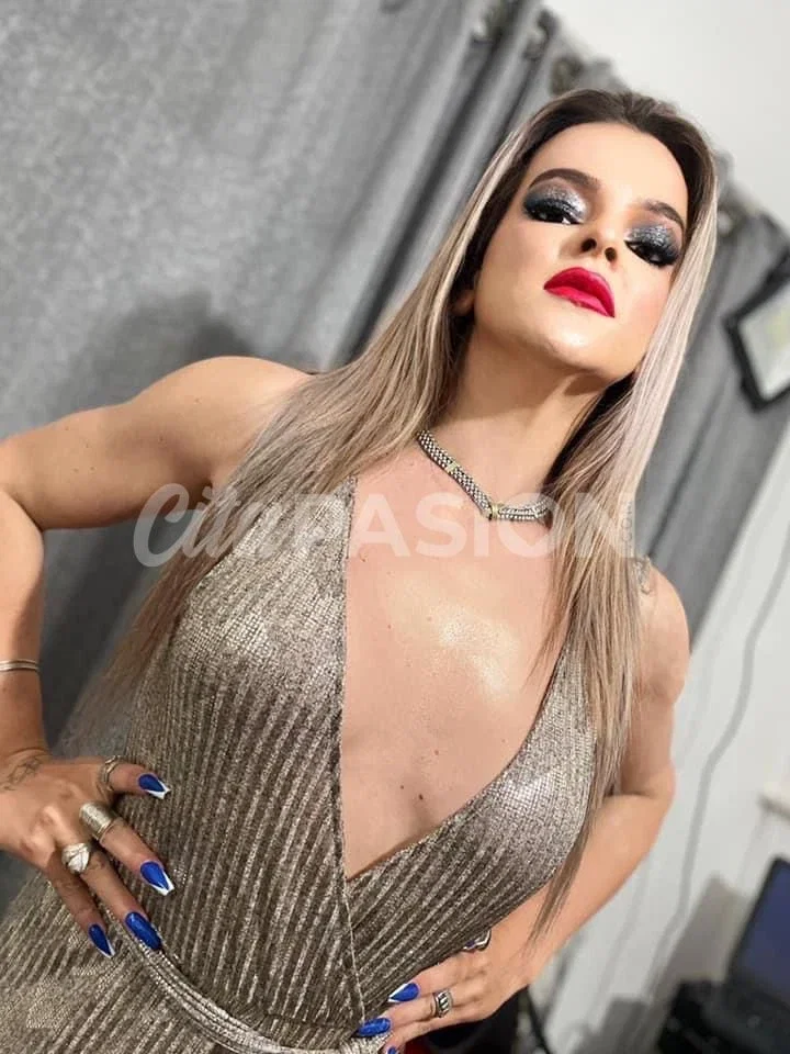 Travesti en Barcelona capital. La trans que siempre has querido conocer.