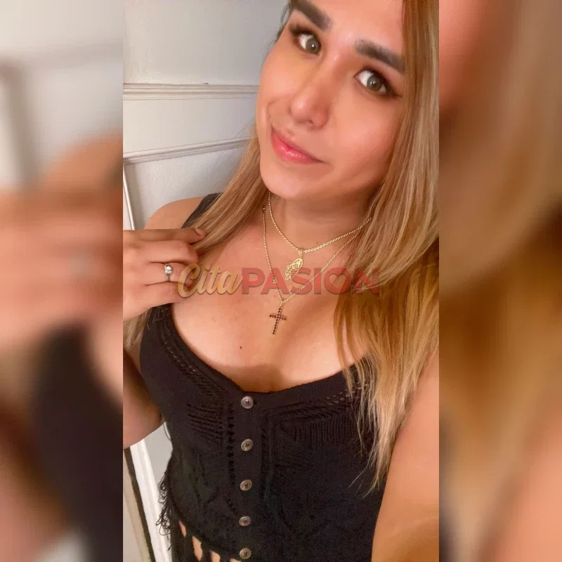 Miniatura 3 de Travesti en Barcelona capital. Soy una rubita dulce y sin límites.