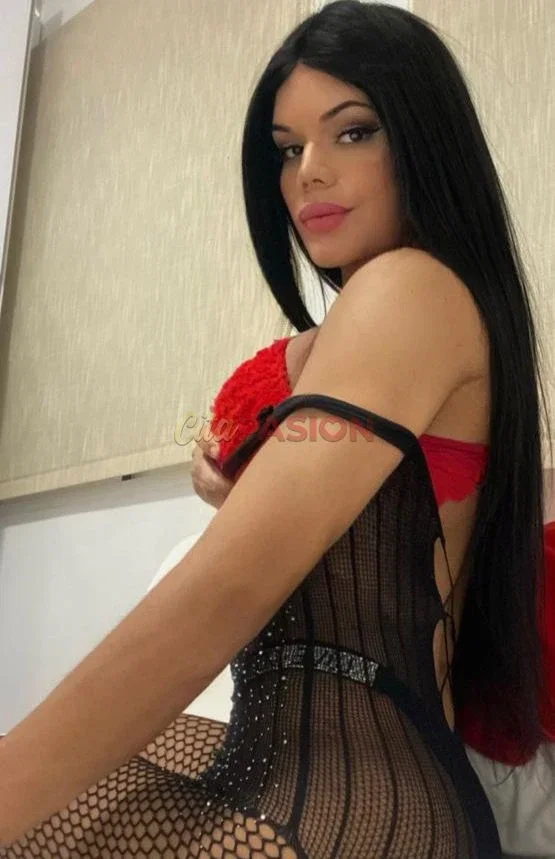 Miniatura 4 de Travesti en A Coruña capital. Jovencita recien llegada con muchas ganas de conocerte.