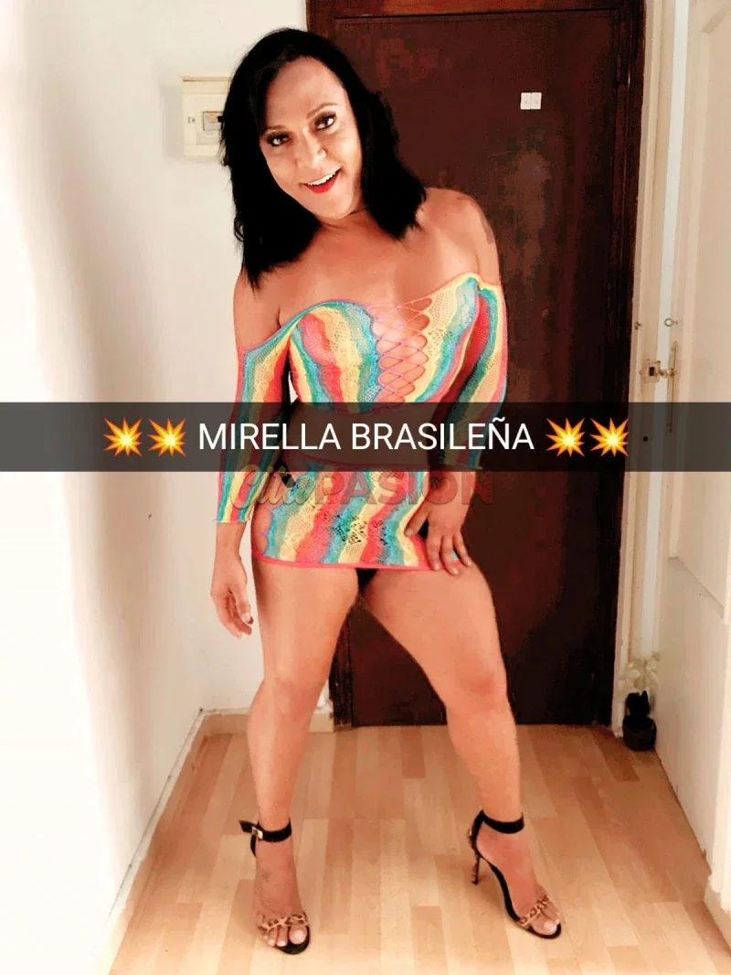 Travesti en Vila-real. Trans brasileña apasionada, alegre, divertida y extrovertida.