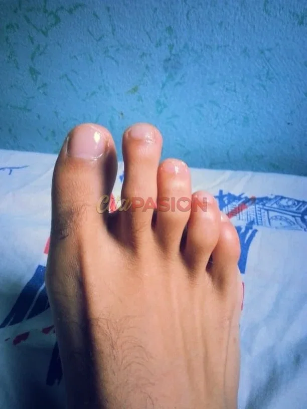 Miniatura 4 de Gay en Las Palmas. Soy masajista y acompañante colombiano, siempre muy atento.