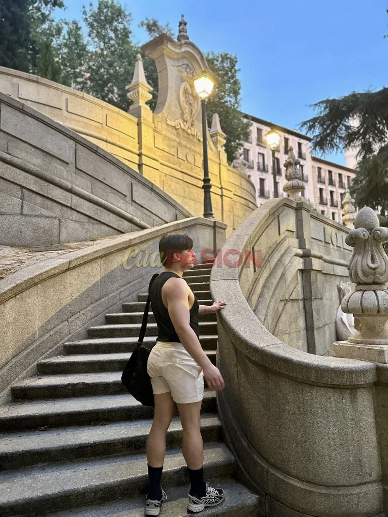 Miniatura 7 de Gay en Madrid capital. Experiencia de ensueño con el chico que cautiva.