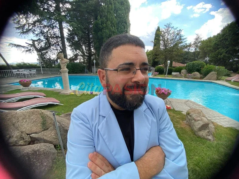 Miniatura 8 de Gay en Madrid capital. Deseo química, complicidad y momentos emocionantes.