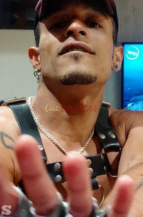 Miniatura 2 de Gay en Palma de Mallorca. Colombiano fibrado. Diversión intensa garantizada.