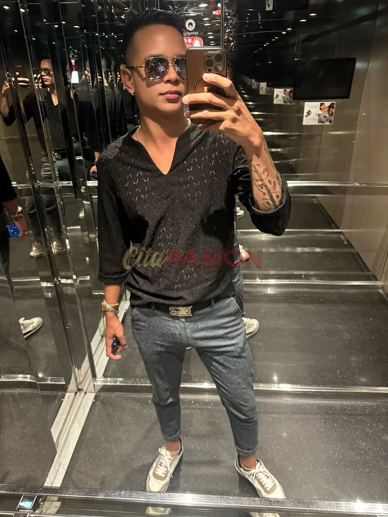 Gay en Palma de Mallorca. Espectacular venezolano Vip en tu ciudad.