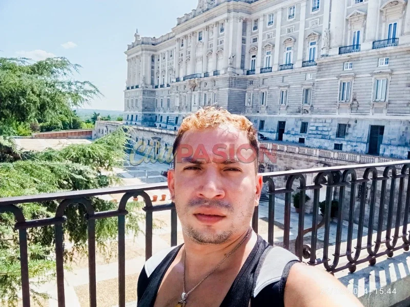 Miniatura 4 de Gay en Talavera de la Reina. Pareja real de colombianos apasionados y cariñosos.