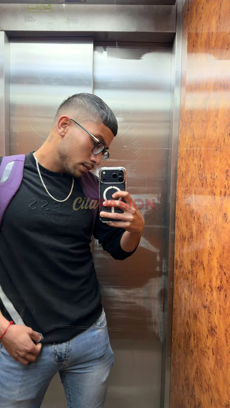 Miniatura 4 de Boy en Madrid capital. Chico latino en Madrid.