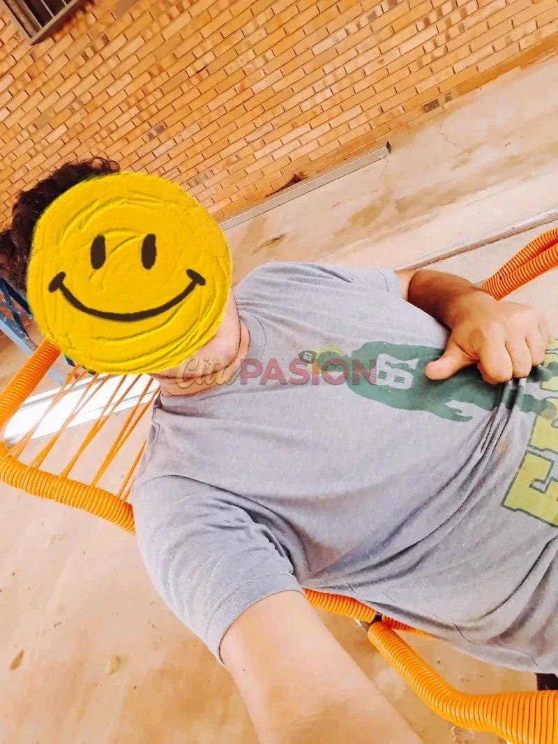 Boy en Alicante capital. ¡Hola! Soy un joven con ganas de aventuras.