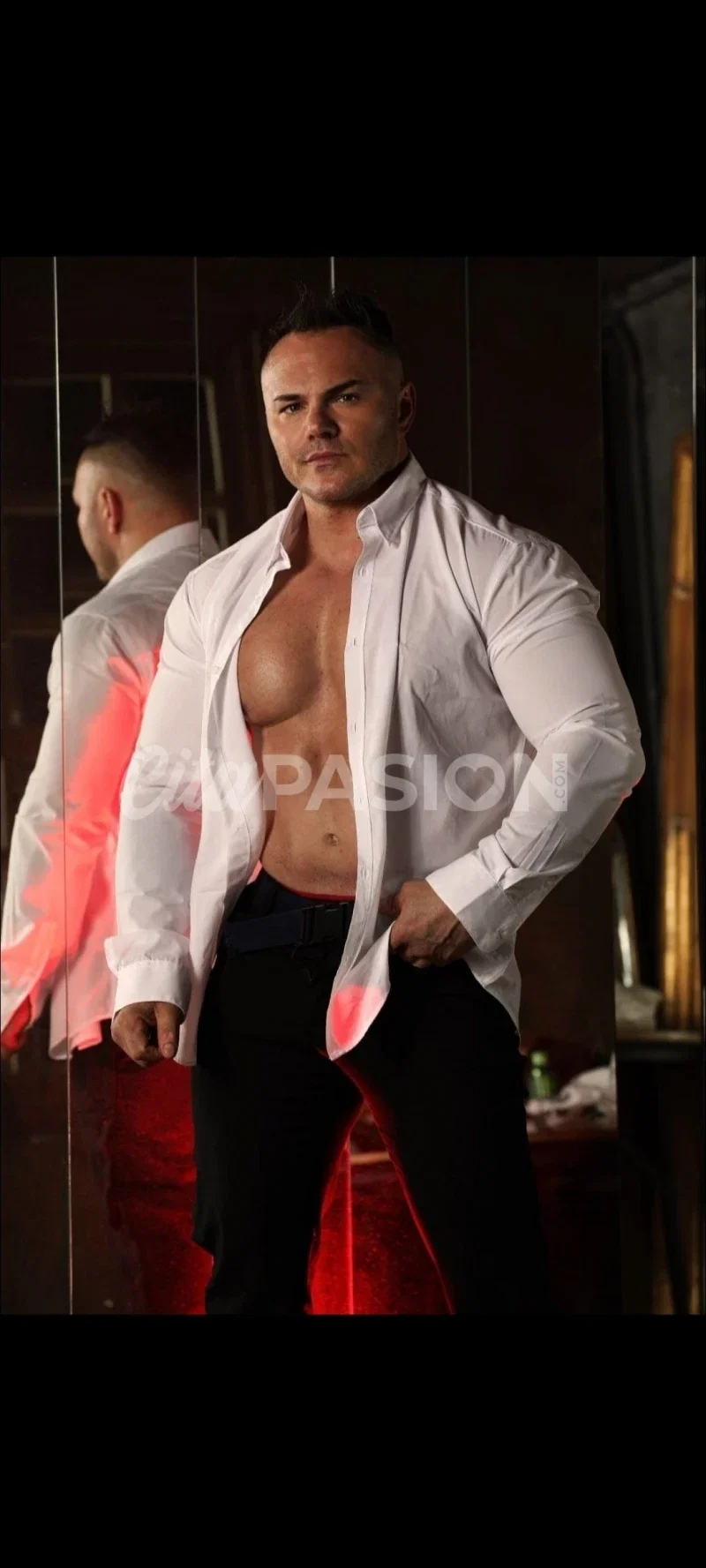 Miniatura 2 de Boy en Madrid capital. Soy un acompañante exclusivo y striper para mujeres.