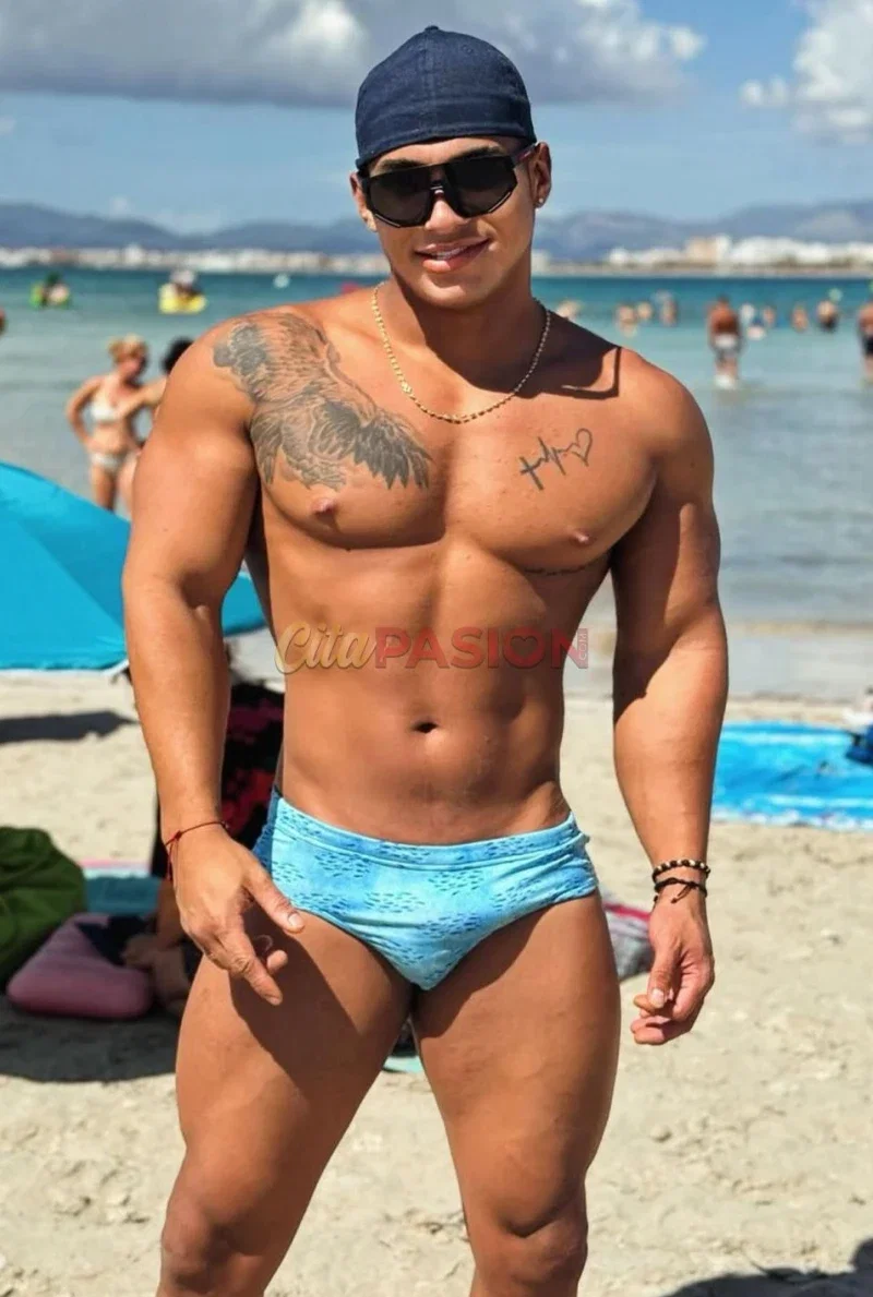 Boy en Madrid capital. Colombiano atlético, serio, inteligente y respetuoso de visita.