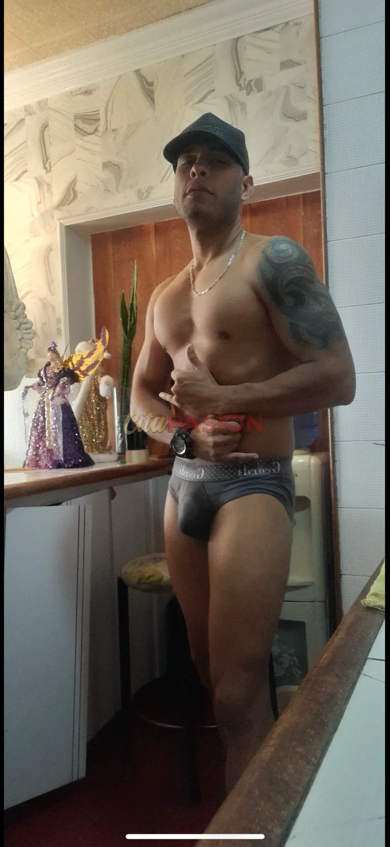 Boy en Madrid capital. Latino atractivo, muy atento y comprometido.