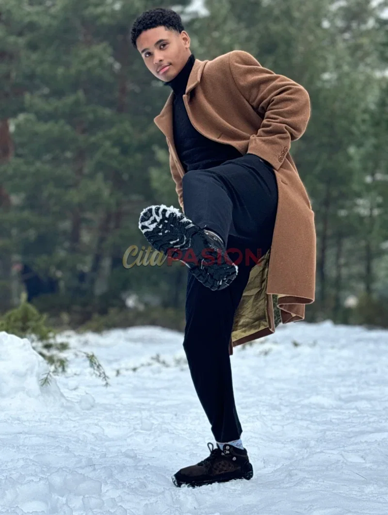 Boy en Madrid capital. Joven de atractivo inigualable y pura sensualidad.