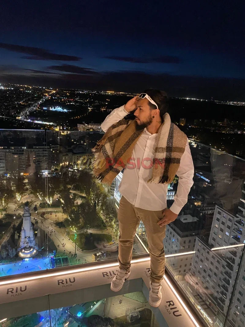 Miniatura 6 de Boy en Madrid capital. Seductor brasileño en Madrid te espera.