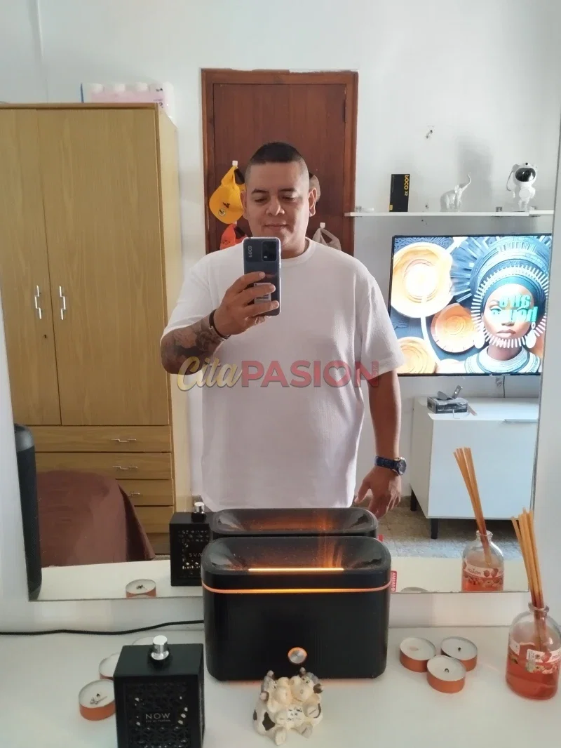 Miniatura 8 de Boy en Castellón capital. Profesional masajista para salir de la rutina en tu domicilio o hotel.