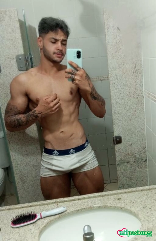 DELICIOSO HOMBRE SENSUAL FIESTERO VEN Y DISFRUTA - Foto