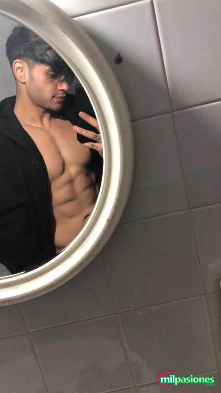 DELICIOSO HOMBRE SENSUAL FIESTERO VEN Y DISFRUTA - Foto