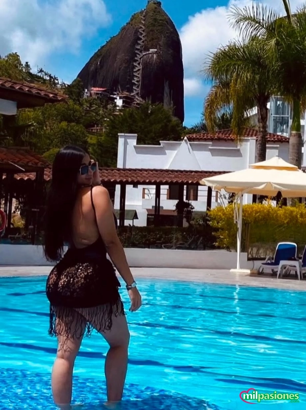 Miniatura 6 de EN ARRECIFE LANZAROTE DANIELA MUY CACHONDA BELLA Y SENSUAL