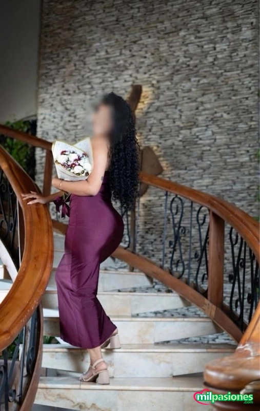 LATINA MORENA ME GUSTA POR EL CULO 😈👅 NUEVA EN HUESCA - Foto