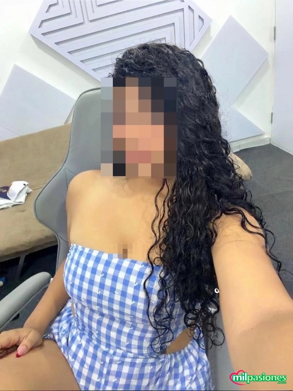 LATINA MORENA ME GUSTA POR EL CULO 😈👅 NUEVA EN HUESCA - Foto