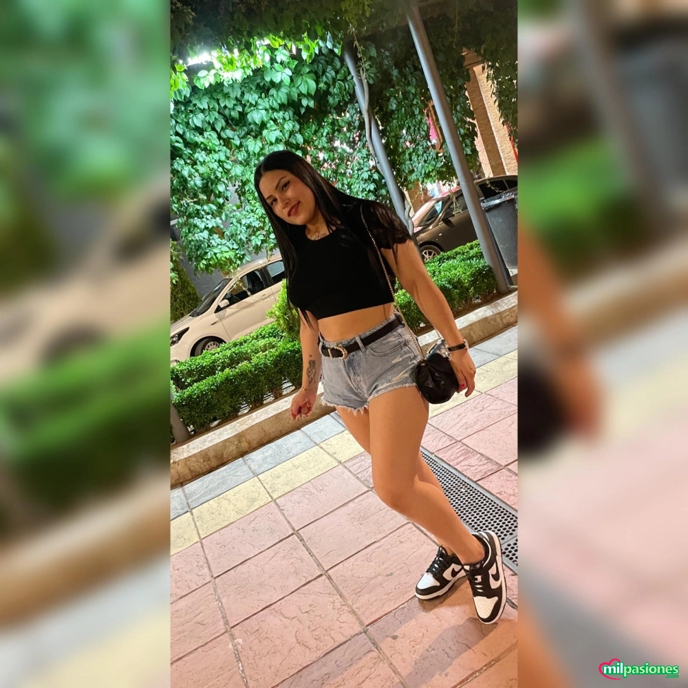 Miniatura 3 de LATINA JOVENCITA.. DULCE y DE BUEN ROLLO EN GANDIA