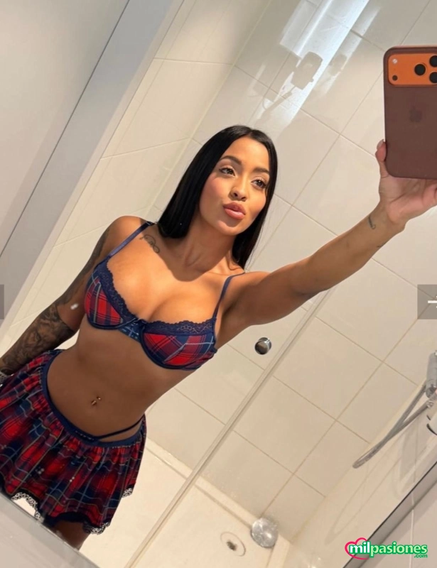 SAMANTA,EXCLUSIVA Y AUTENTICA BELLEZA COLOMBIANA SOLO SALIDA