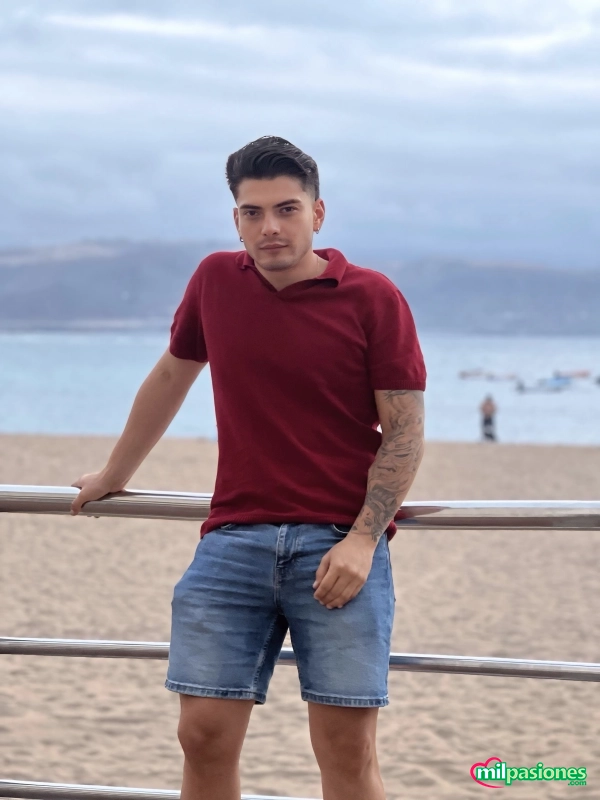 Miniatura 3 de LATINO CACHONDO FIESTERO RECIÉN LLEGADO