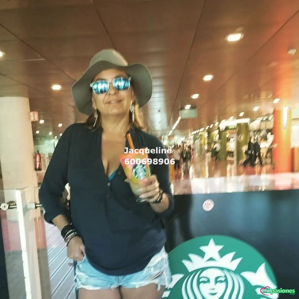 Jacqueline madurita dispuesta masajista profesional 24hrs.