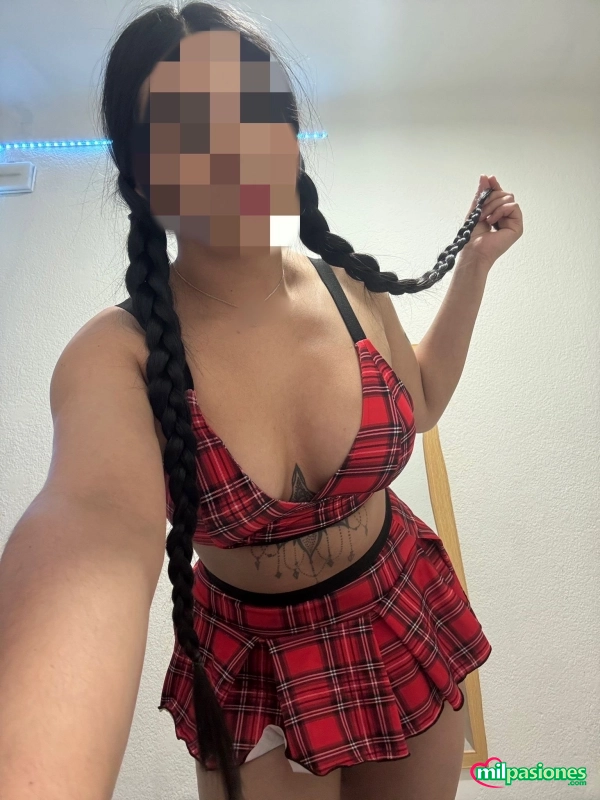 Miniatura 2 de Nueva en la zona, latina muy sensual con buenas curvas