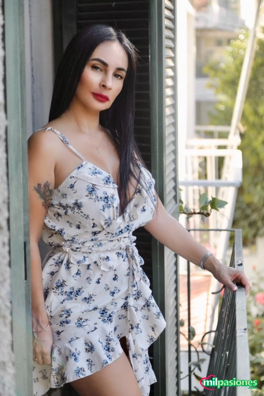 Miniatura 2 de MUJER GUAPA Y EXTROVERTIDA CON GANAS DE DISFRUTAR