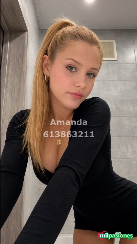 Chica Canaria, rubia de ojos azules!!