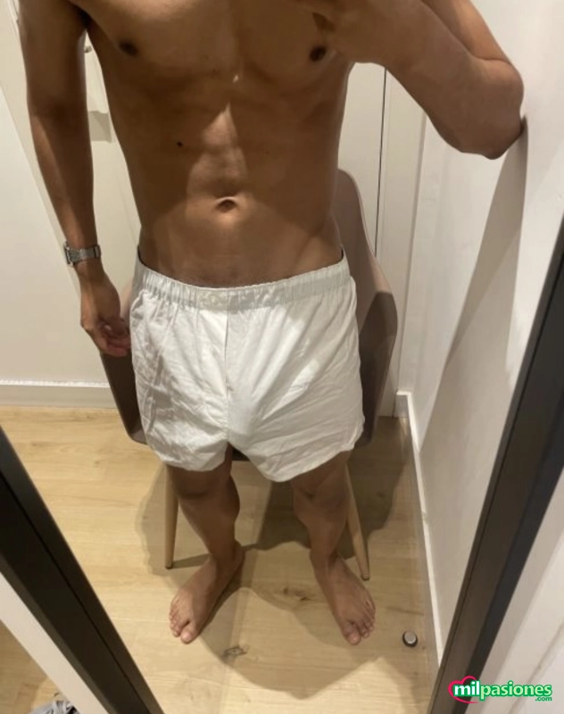 Miniatura 4 de Paco Cruz, cuerpo de gym, deportista y discreto!