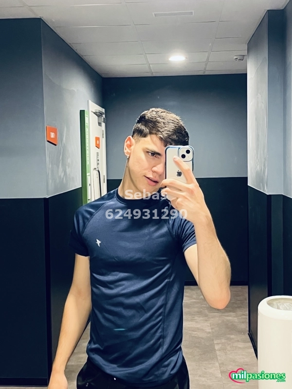 SEBAS LATINO CON GANAS DE PASAR UN BUEN RATO