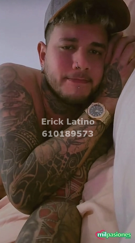 Miniatura 5 de Erick Joven moreno Tatuado XL recién llegado