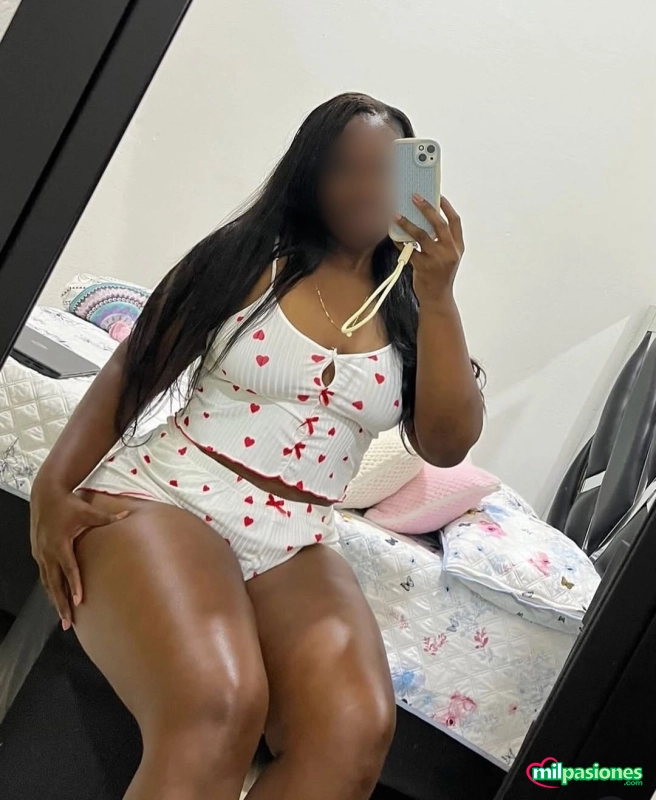 SANDRA MORENA CON CULAZO EN VECINDARIO GRAN CANARIA