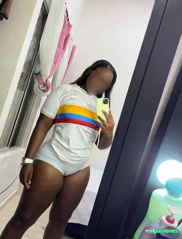 Miniatura 3 de SANDRA MORENA CON CULAZO EN VECINDARIO GRAN CANARIA