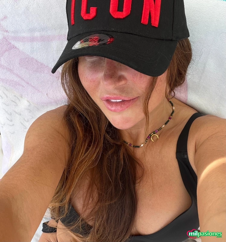 Miniatura 6 de VALERIA  DIOSA DEL MASAJE  NURU Y TANTRA