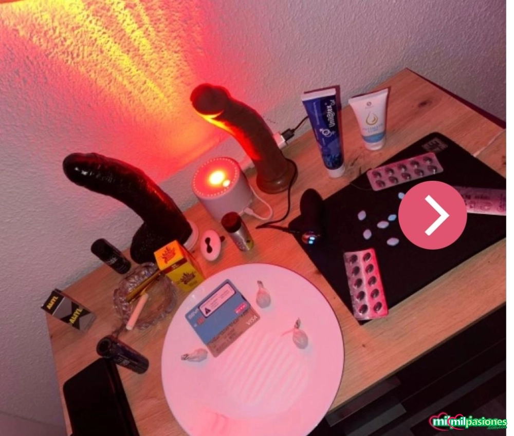 Miniatura 6 de JOVEN TRANS ACTIVA DOMINANTE FIESTERA DE BUEN GUSTO