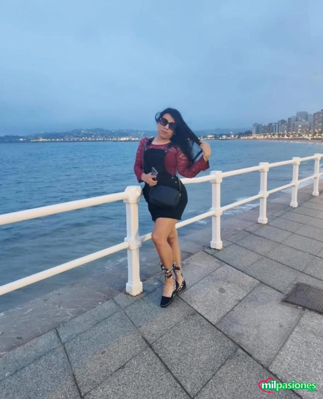 Miniatura 4 de BRISA CHICA TRANS VIP ME ENCANTAS LOS BESOS Y LA FIESTAS
