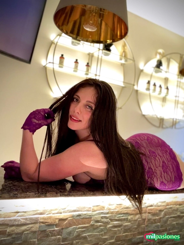 HERMOSA VEN Y ME CONOCES, ESTOY EN ALZIRA