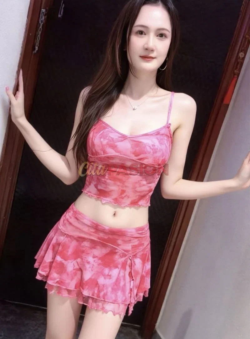 Miniatura 3 de Escort en Barcelona capital. Chica oriental en barrio céntrico de Barcelona.