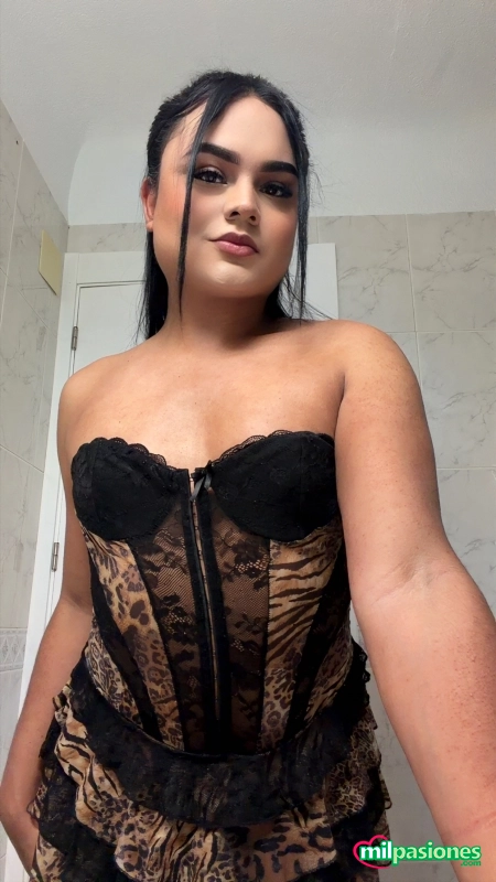 Novedad  Chica Trans Latina Activa y Pasiva