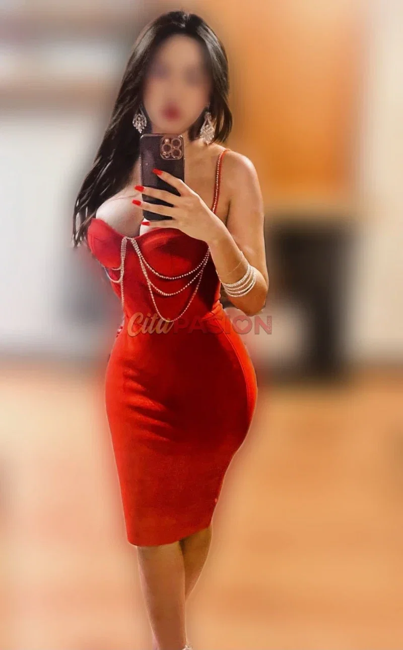 Miniatura 8 de Escort en Barcelona capital. Nueva en Barcelona | Outcall Elegant and Discreet Companion