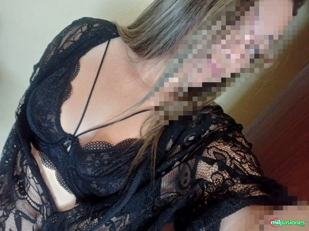 Miniatura 3 de Madurita... complaciente y cariñosa 🔥🔥🔥🔥💋