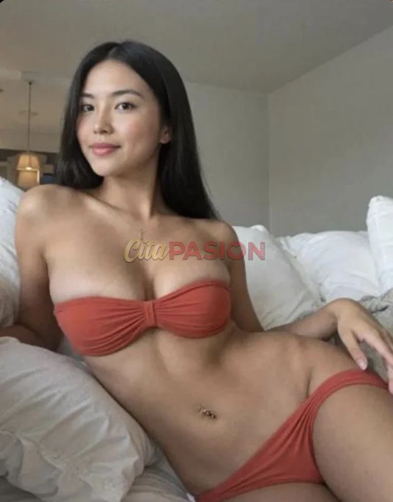 Escort en Palma de Mallorca. Descubre a una chica asiática en Palma.
