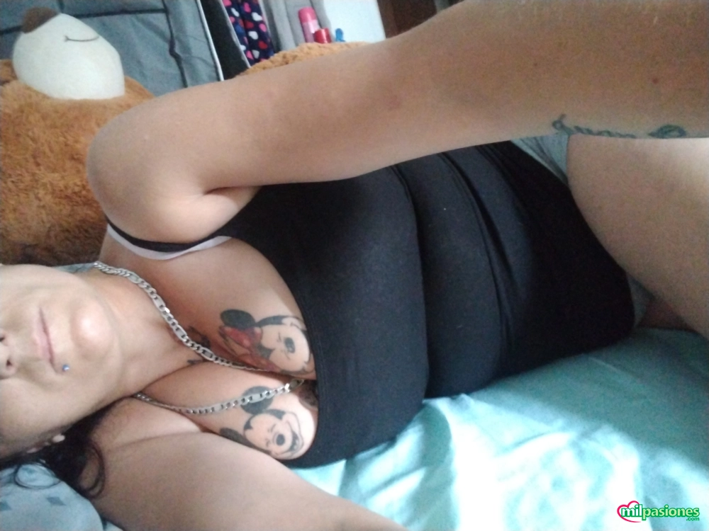 Miniatura 4 de Laura chica sexi te llega sin esperar todo bueno