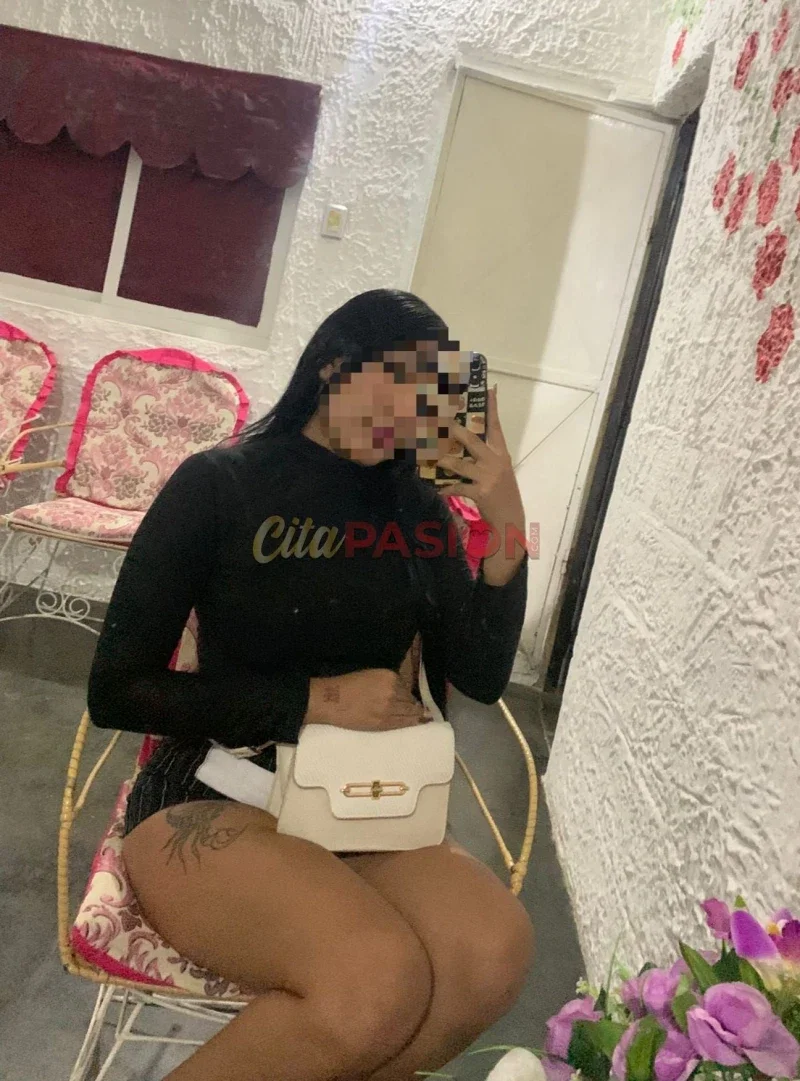 Miniatura 4 de Escort en Sevilla capital. Joven y atractiva, ¡novedad irresistible!