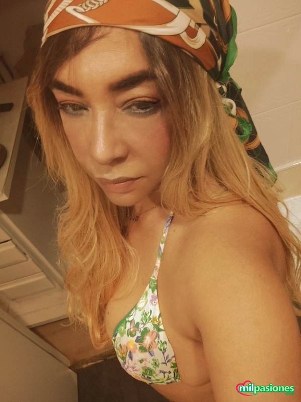 Miniatura 2 de Chica amorosa divertida simpatica novedad en  sabadell