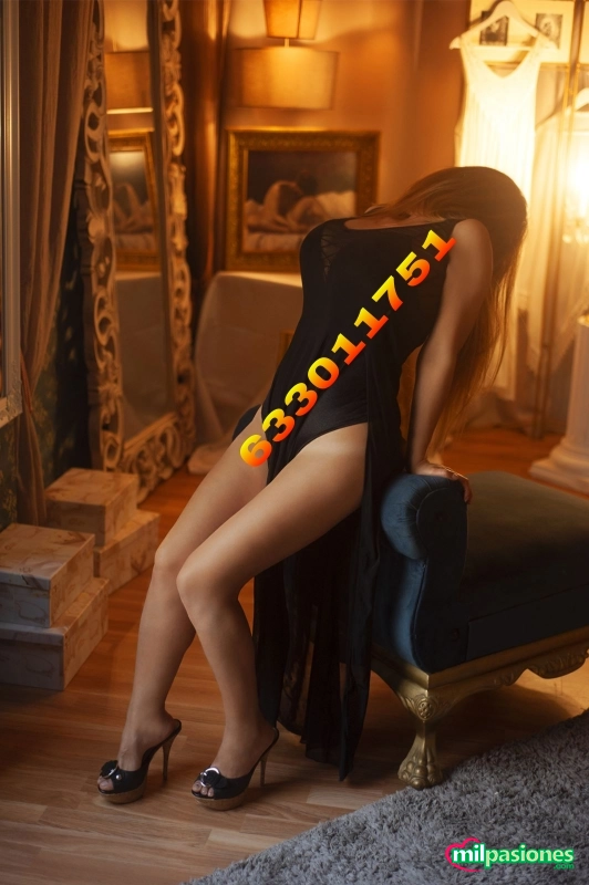 Implicada , ardiente deseosa de placer sin límites