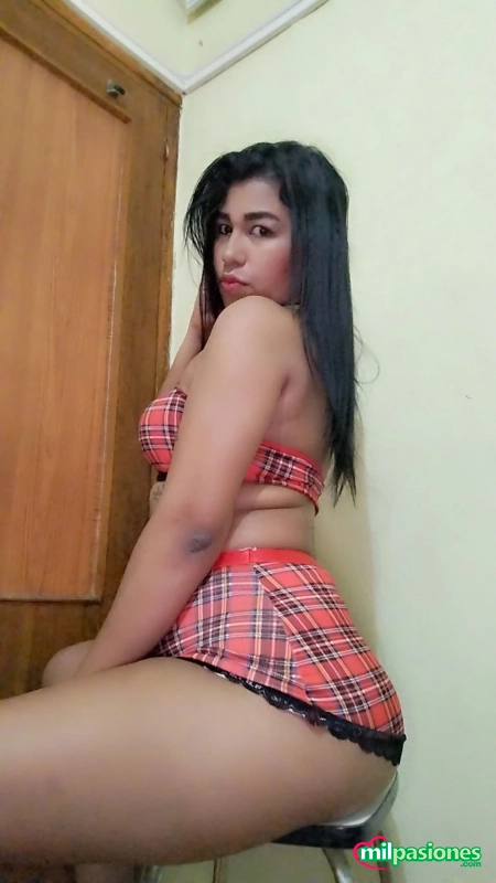 Miniatura 4 de Hola mis amores chica latina muy sexi muy cariñosa