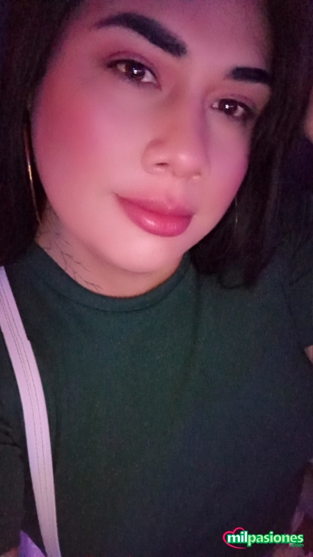 Soy trans nueva Colombiana muy atractiva amorosa respetuosa